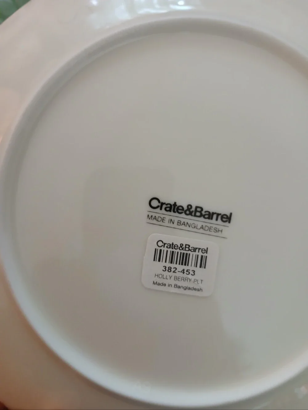 Crate & Barrel Salad Plates Set of 2.